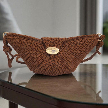 Crochet Croissant Clutch Pattern