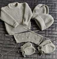 Evergreen Jumper and Accessories (DK)