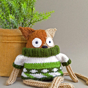 Paul the Cat with a Sweater - Toy Knitting Pattern