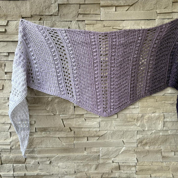 Flat Triangular Scarf "Galatea"