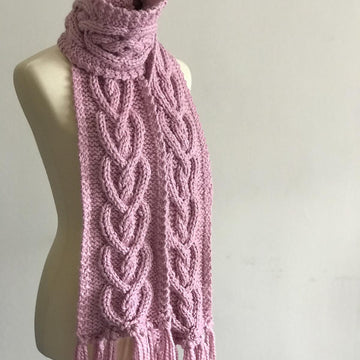 Heart Cable Knit Scarf