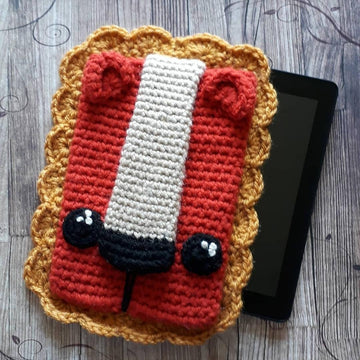 Lionel Lion Kindle or iPad Cosy