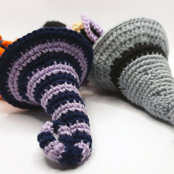 Amigurumi witch doll (2 hat styles)
