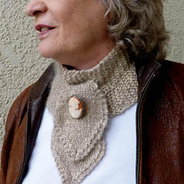 Lapped Hearts Neckwarmer