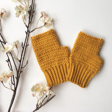 Honeysuckle Herringbone Mittens
