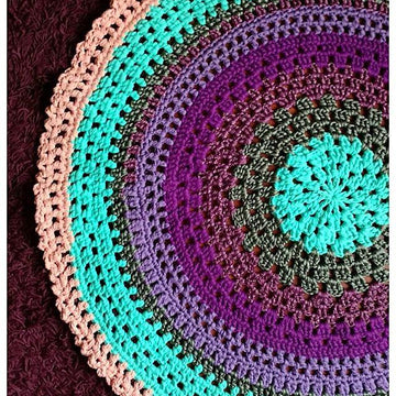 Round Mandala rug