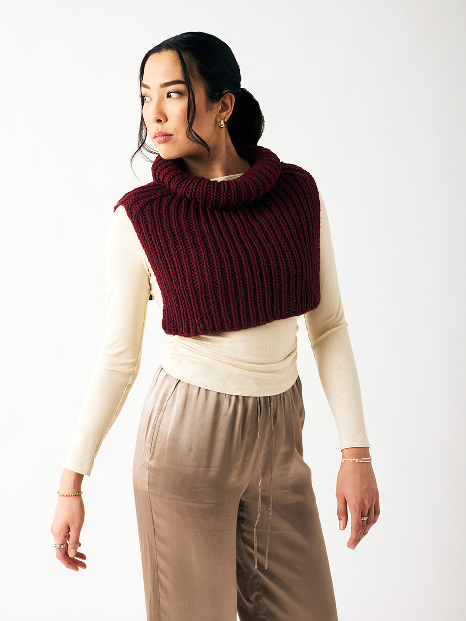 Lucena Cowl in Berroco Merino 401 Chunky