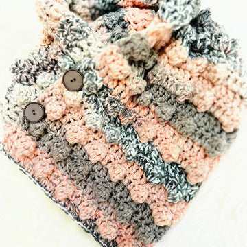 Bubbles collar scarf