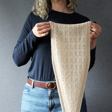 Nelli Scarf