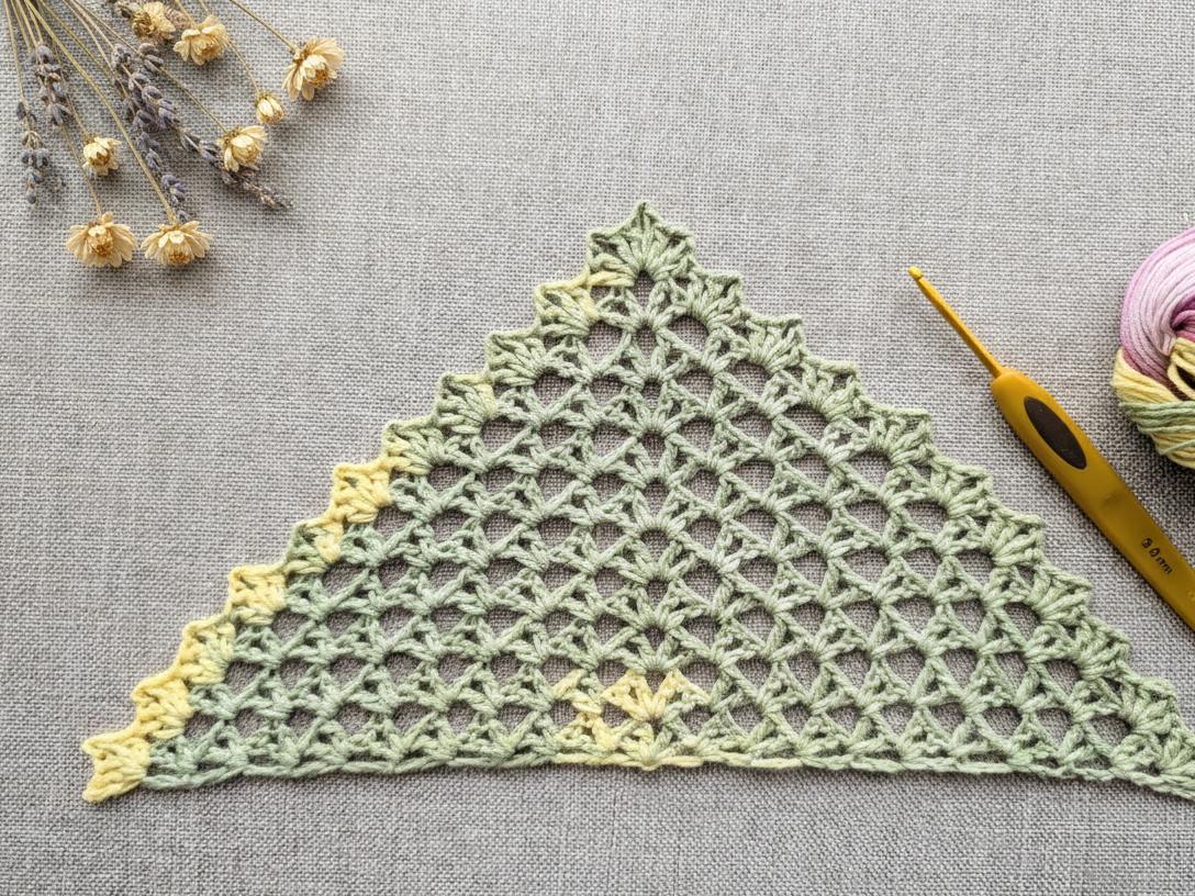 Crochet Bandana/Shawl Pattern/Chart #32