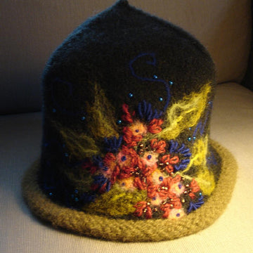 Smitty Cloche
