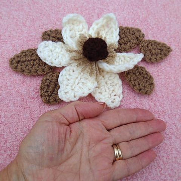 CF01 Magnolia Flower and Leaves