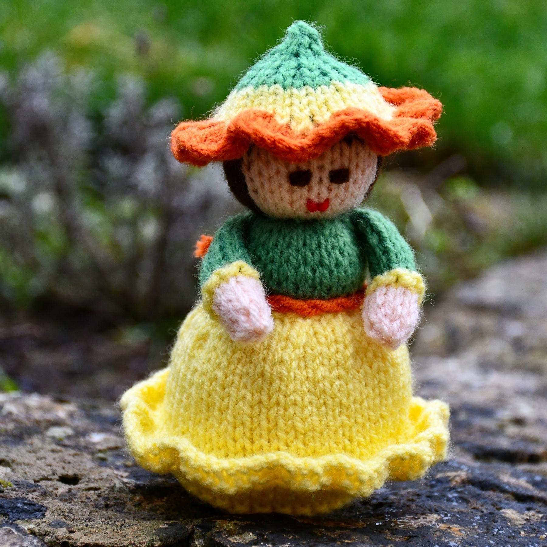 Daffodil Flower Doll Knitting Pattern - Toy Knitting Pattern