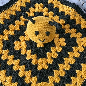 Bee Lovey
