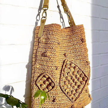 Crochet Raffia Hobo Bag Pattern: Bubble Stitch Tote