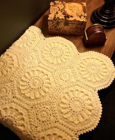 Cognac Matelassé Afghan