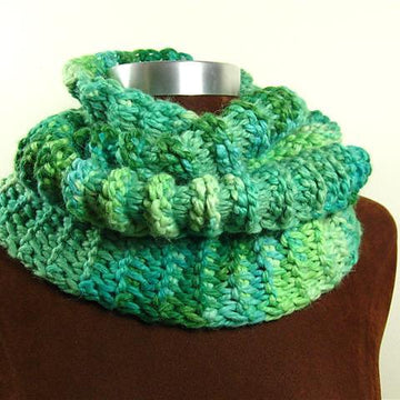 Ridged Tunisian Cowl