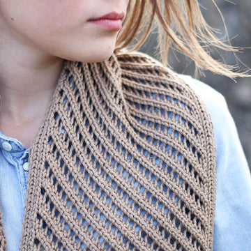 Hummus infinity scarf