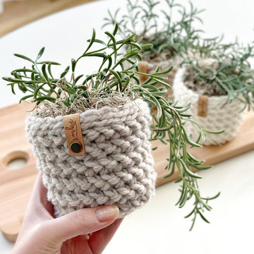 The Herringbone Planter 085