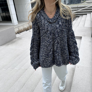 MELANY Sweater
