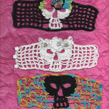 Hybiscus Day Of the Dead Skull Bracelet Pattern