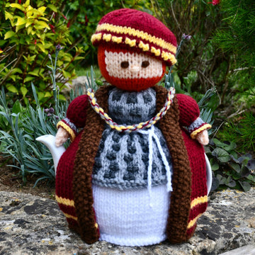 King Henry VIII 4 Cup Teapot Cosy Knitting Pattern - Novelty Teapot Cosy Knitting Pattern