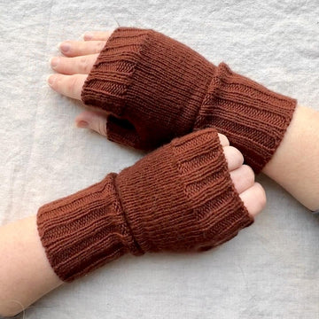 Comfy Cabin Fingerless Mitts