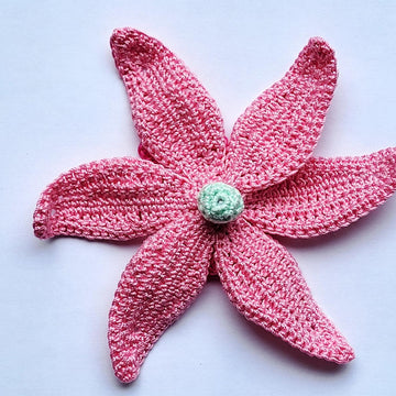 Lily flower pattern