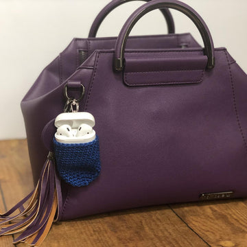AirPods Case with Clip