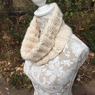 Alpaca Cowl - a loom knit pattern