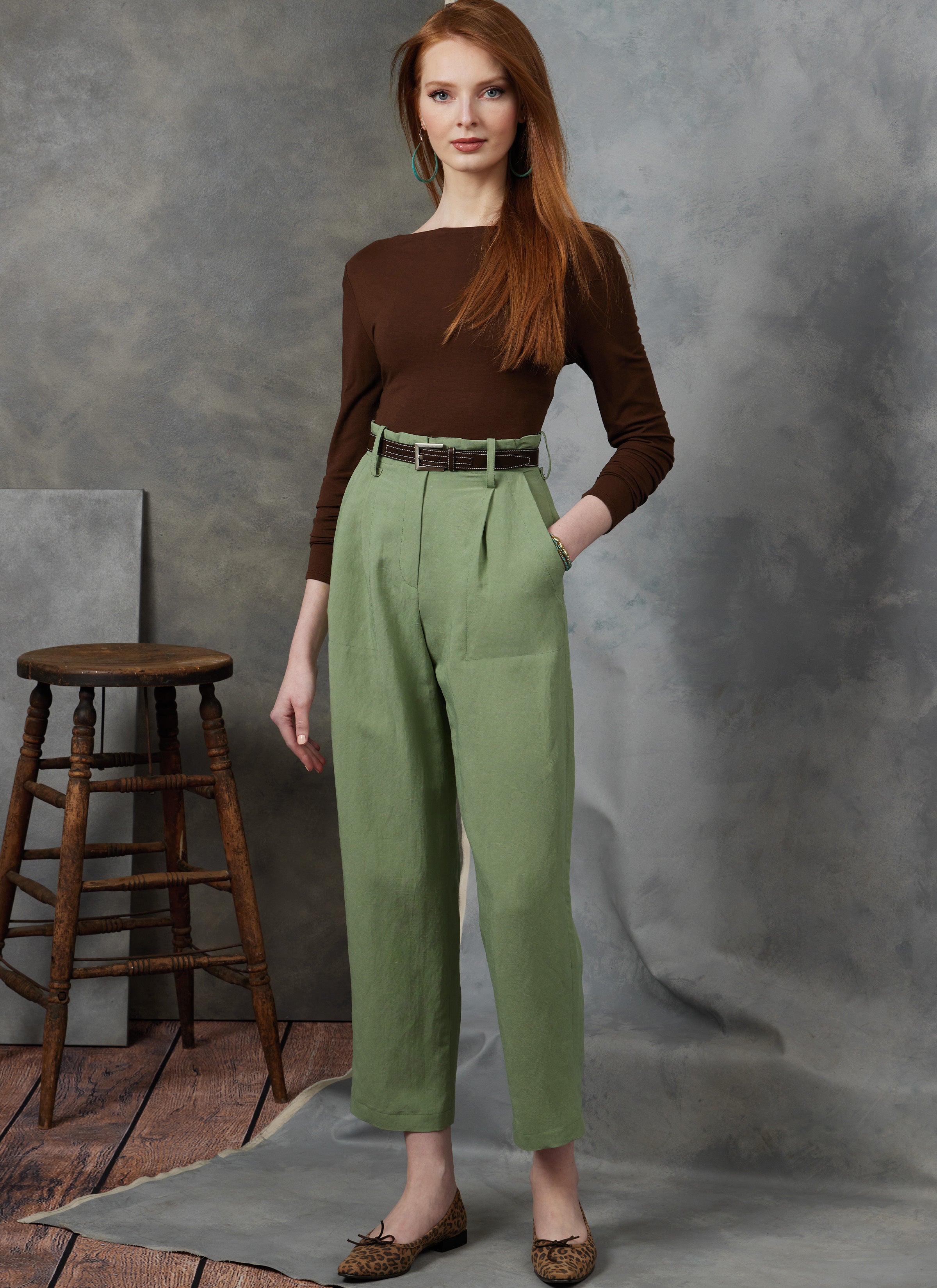 Vogue Sewing Misses' Shorts and Pants V1900 - Sewing Pattern