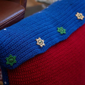 Holiday Camper Crochet Pillow