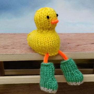 Puddle-Duckling Shelf Sitter - Creme Egg Cover