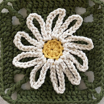 Daisy Granny Square