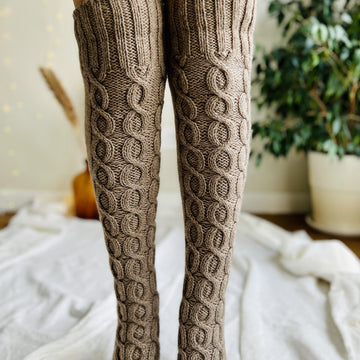 Chain cable knee socks