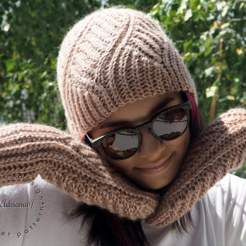 HANNAH knit-look beanie