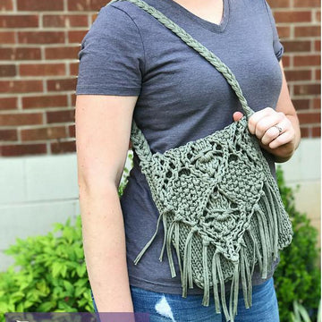 Daisy Fringe Purse