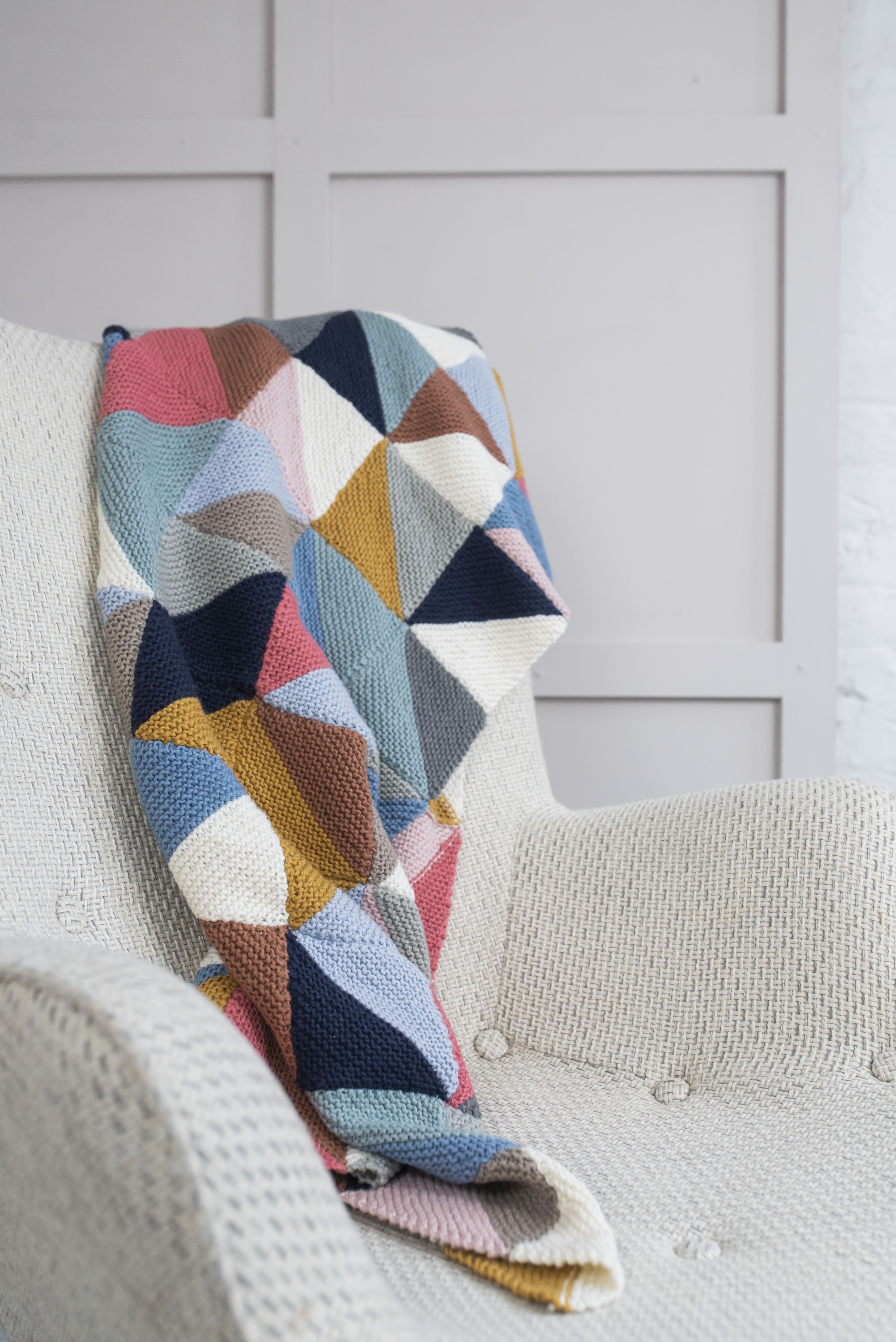 Peony Blanket in Rowan Cotton Wool - RB003-00001-ENP - Downloadable PDF
