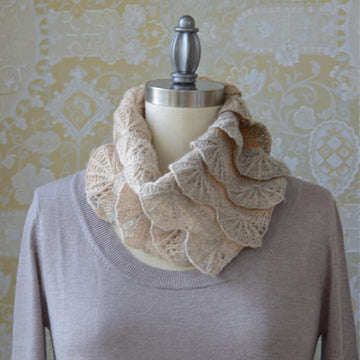 Scalloped Ruff