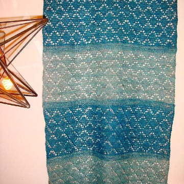 Poseidon Shawl (English & Swedish versions)