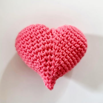Love letter with heart crochet pattern gift idea
