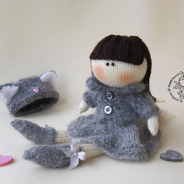 Doll Lady cat