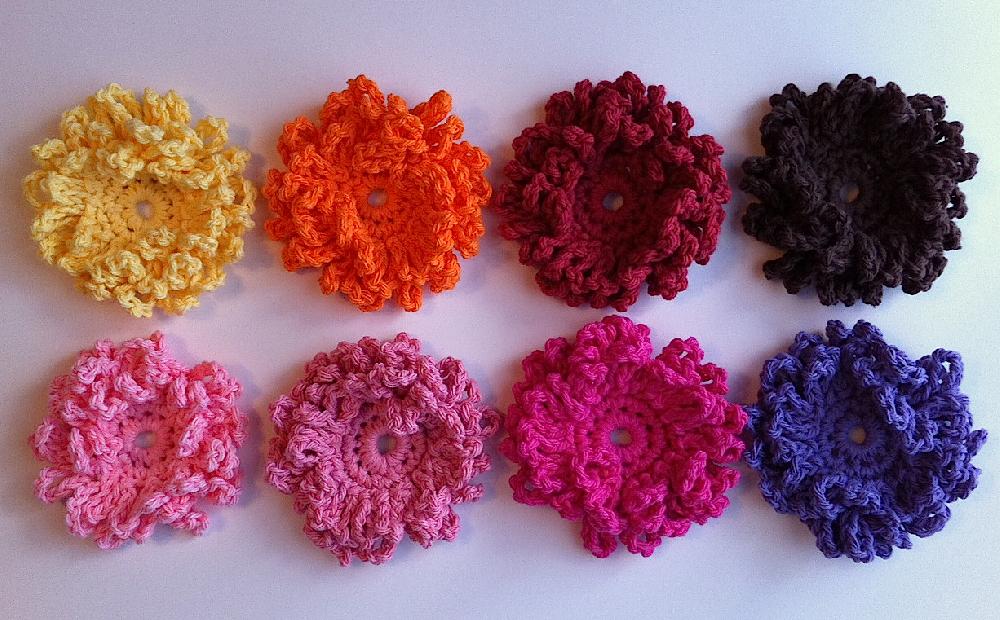 Loopy Flower - two variations