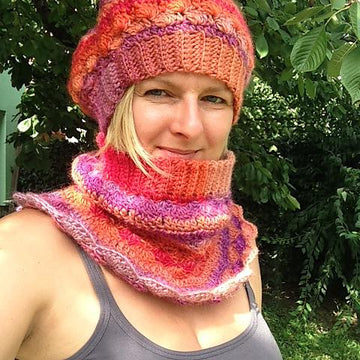 Bronte Neckwarmer