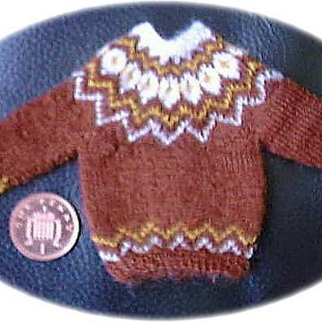 1:12th scale yoked sweater