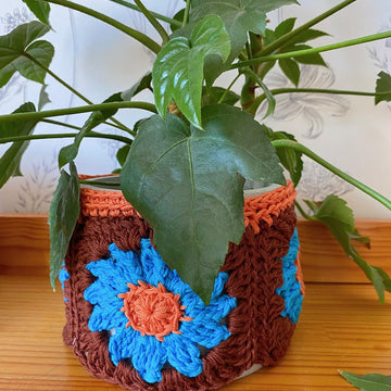 Granny Plant Pot Cover