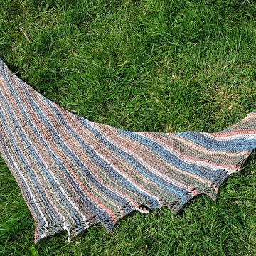 Ten Steps Shawlette