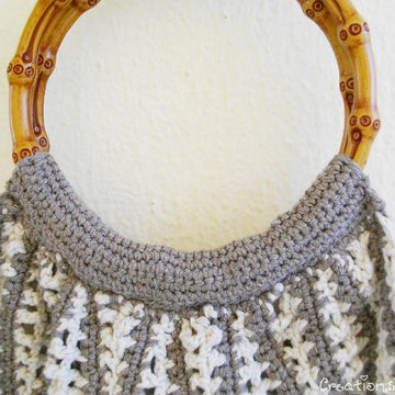 Wavy stripes crochet bag