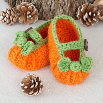 Pumpkin Spice Baby Booties
