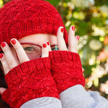 Rose Jam Mitts